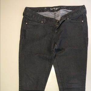 Zelda black jean legging